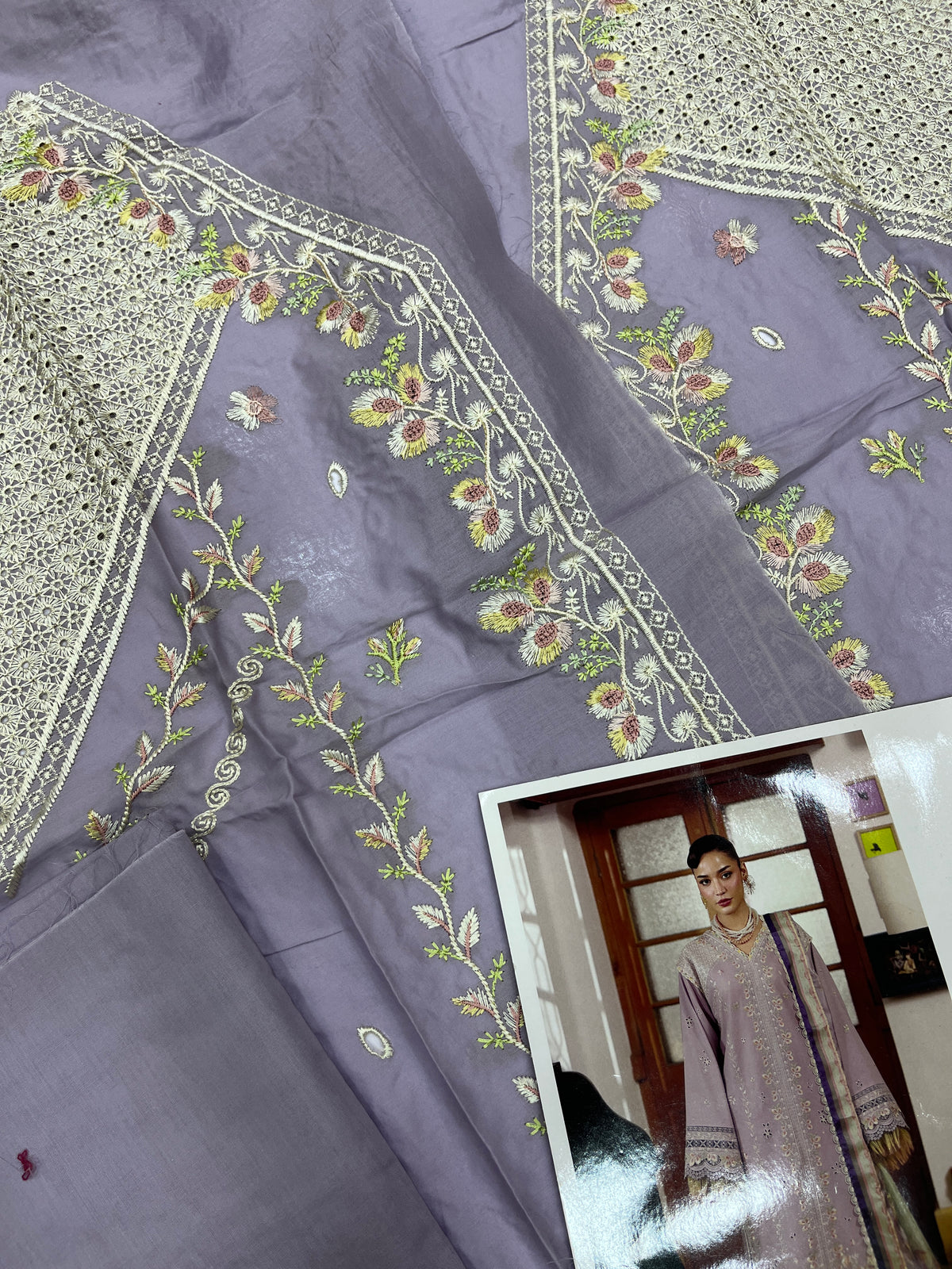 Bin Ilyas Lawn Luminna L175 A