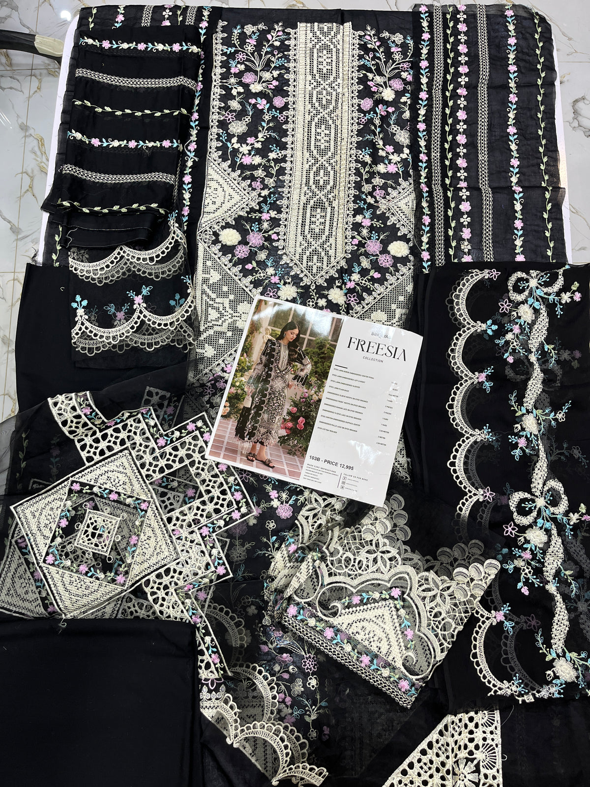 Bin Ilyas Luxury Lawn freesia 103 B