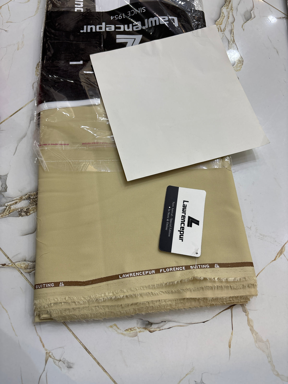Lawrencepur Mens Wash n Wear