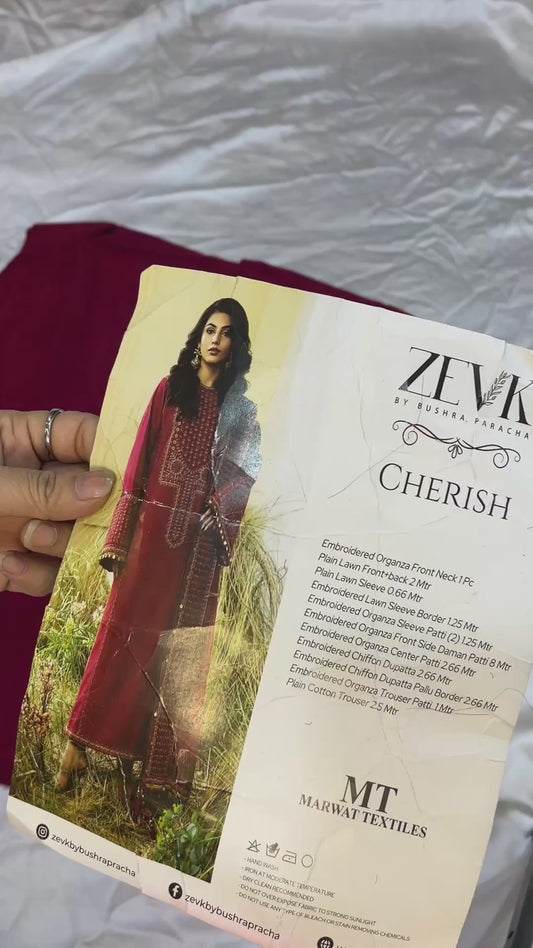 Zivk Luxury Lawn